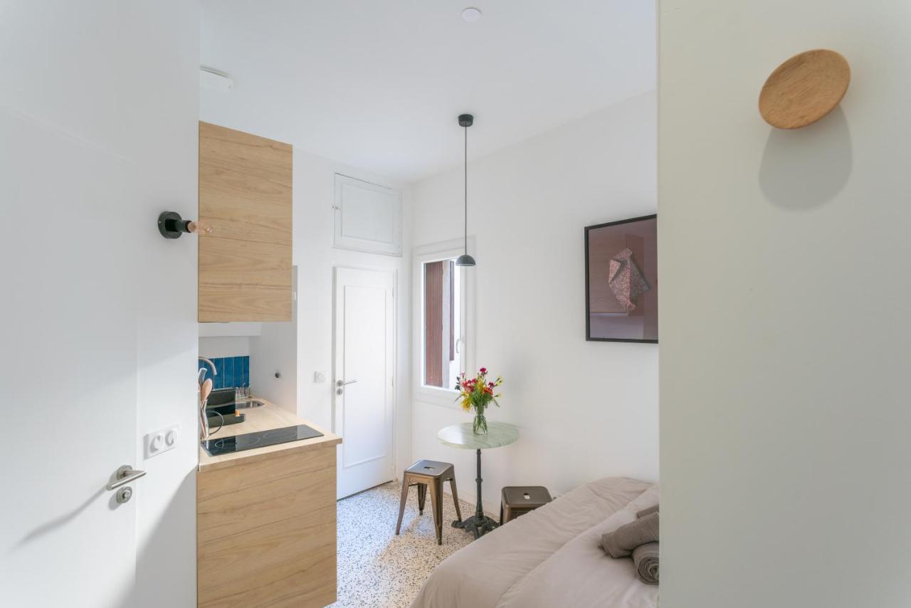 Charmant Studio Tout Confort En Coeur De Ville มงต์เปอลิเยร์ ภายนอก รูปภาพ