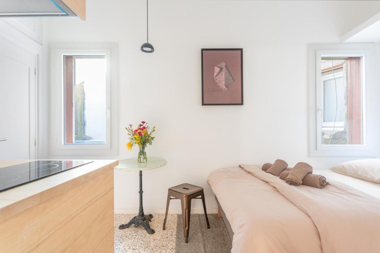 Charmant Studio Tout Confort En Coeur De Ville มงต์เปอลิเยร์ ภายนอก รูปภาพ